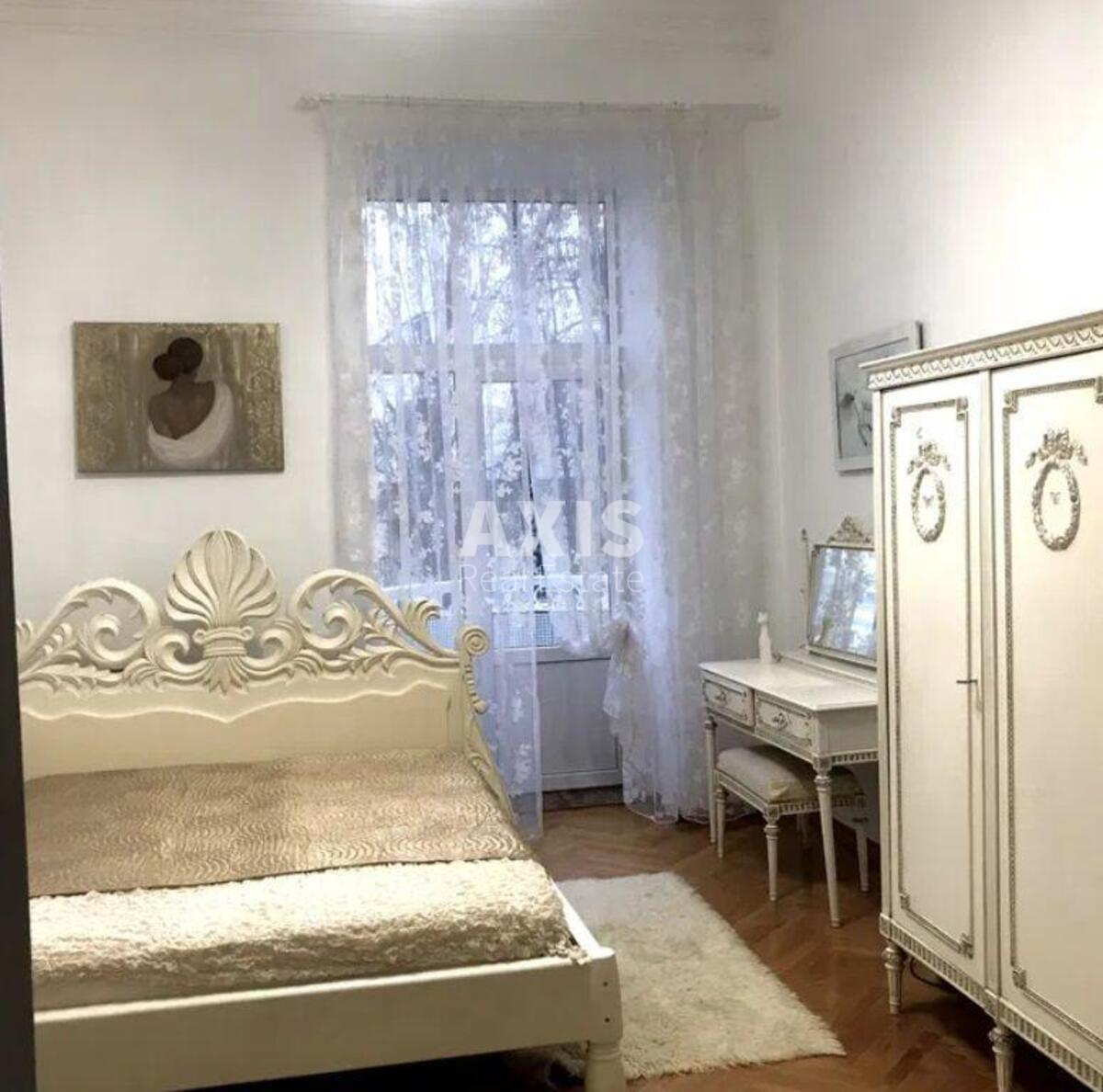 2k apartment vul. Ljuterans'ka 7/102
