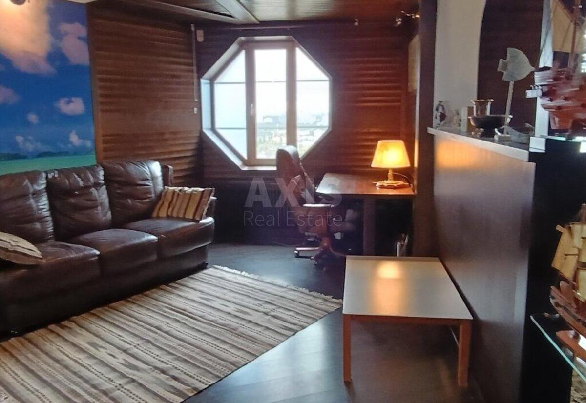 Офис ул. Семьи Стешенкив 7, 80м260921