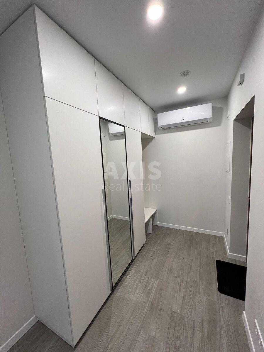 1к квартира ул. Александра Олеся 105713410