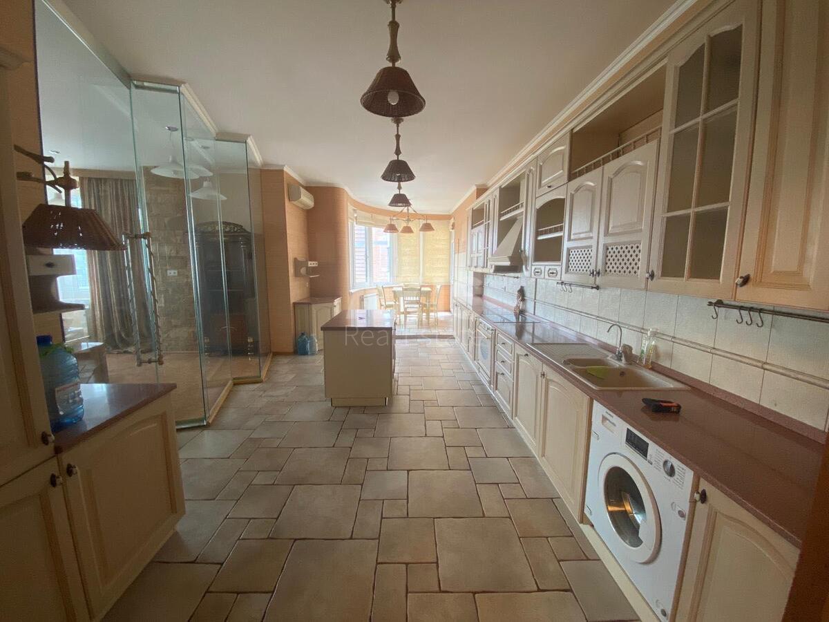 4к квартира ул. Старонаводницкая 1356998