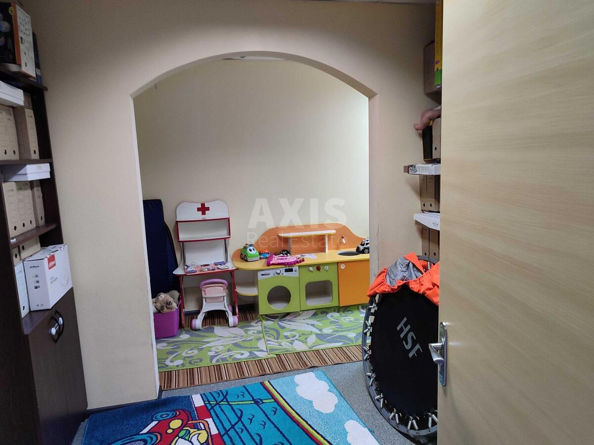 Объект торговли пр-т Европейского Союза 31А, 176м2607292