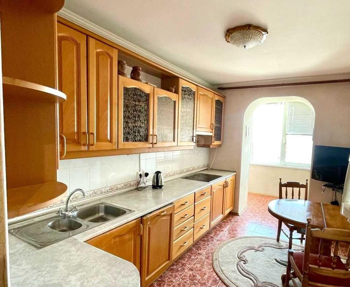3k apartment vul. Staronavodnyc'ka 60