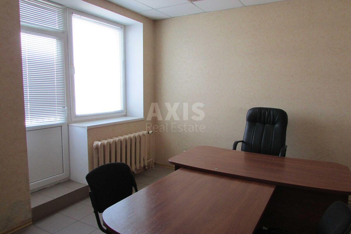 Office pr-t Bazhana Mykoly 14, 58m2