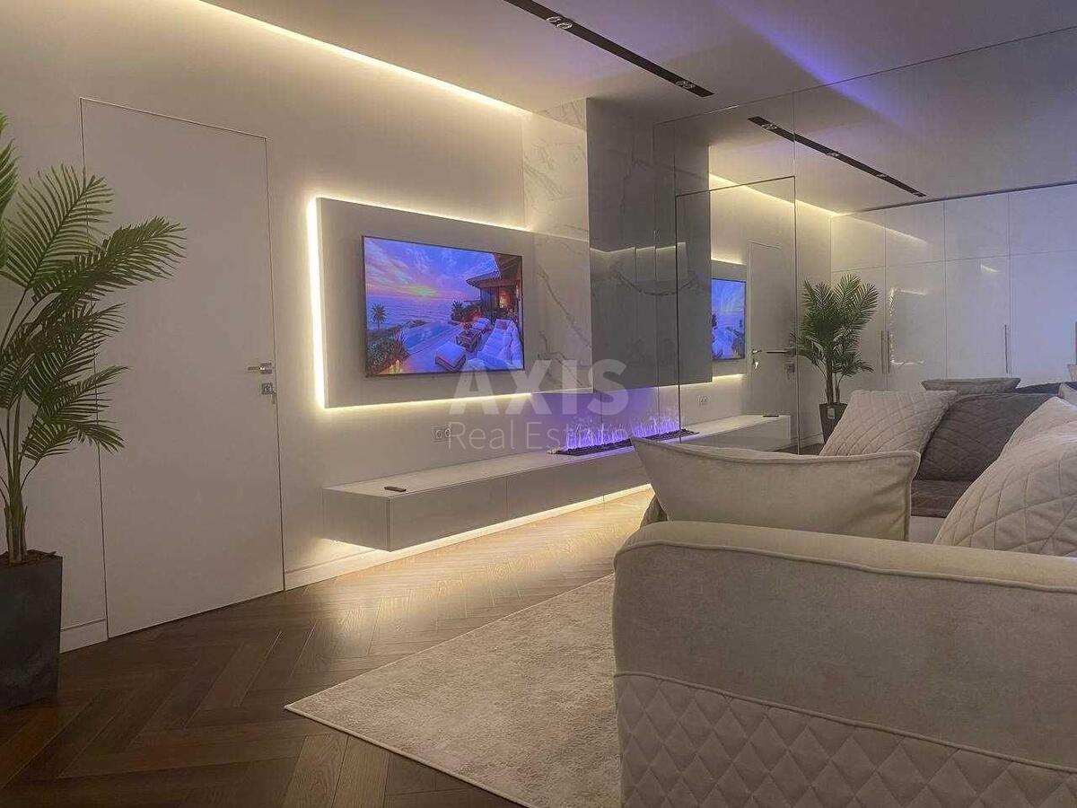 2k apartment vul. Glybochyc'ka 7314