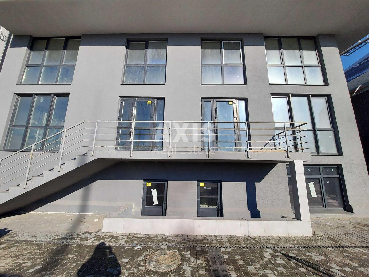 Об'єкт торгівлі шосе Харківське 67А, 35м2