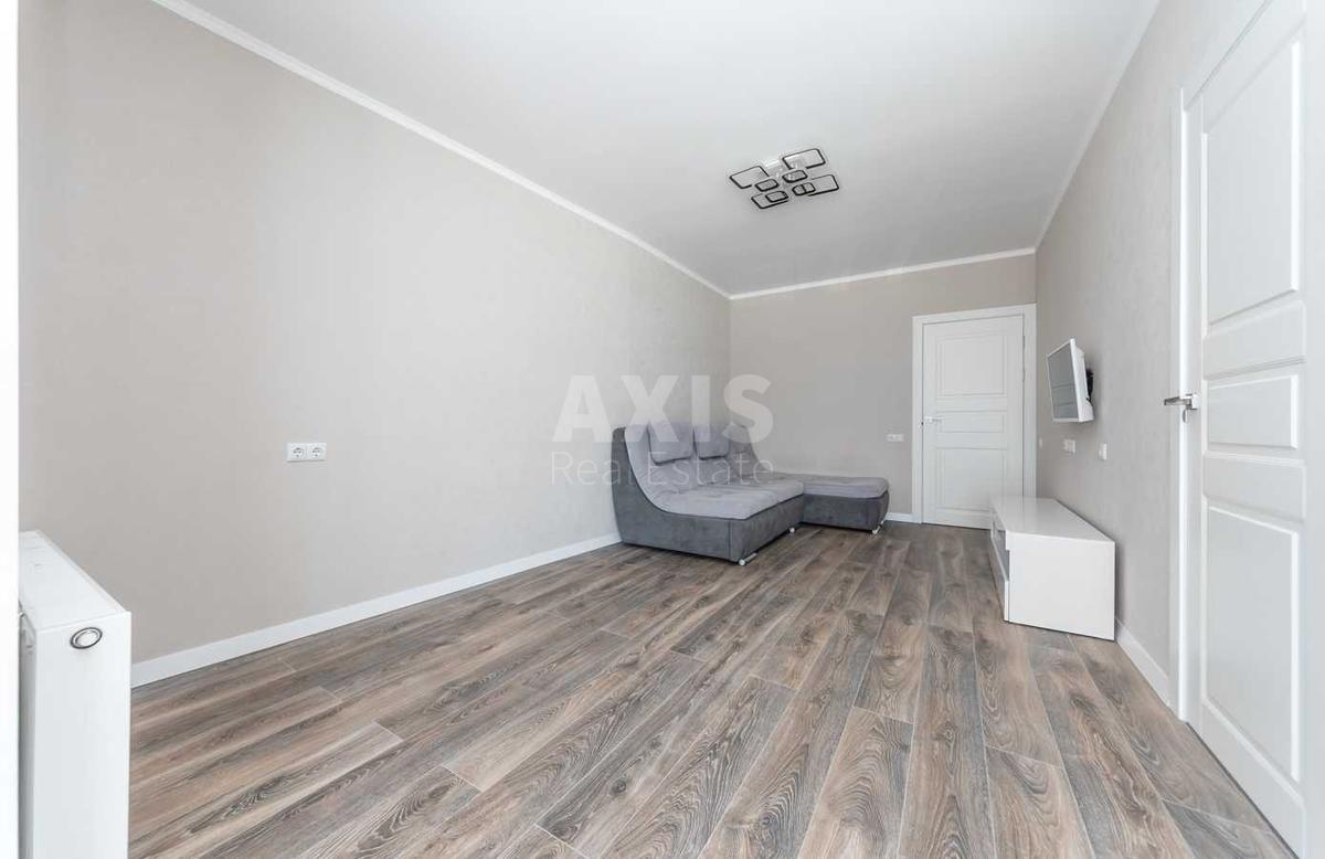 2k apartment vul. Glybochyc'ka 131