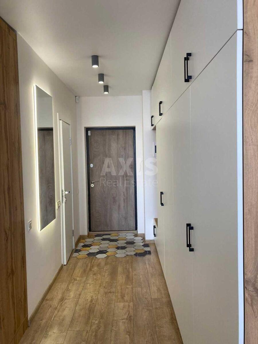 1k apartment pr-t Bazhana Mykoly 177