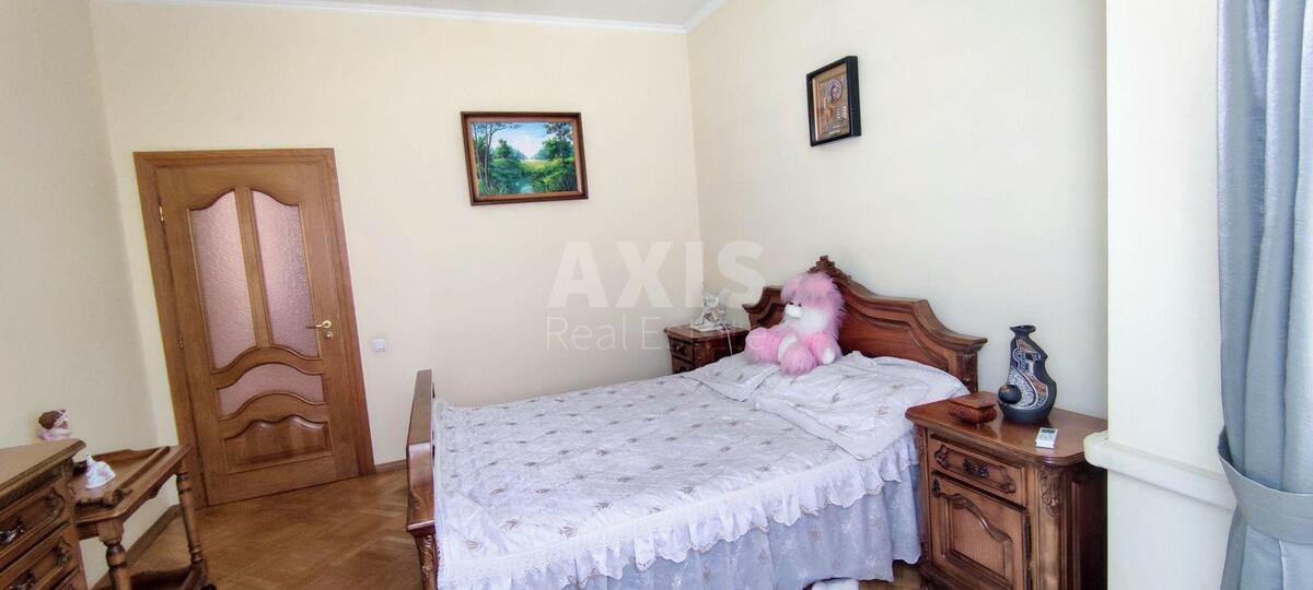 3k apartment vul. Bul'varno-Kudrjavs'ka 11А8
