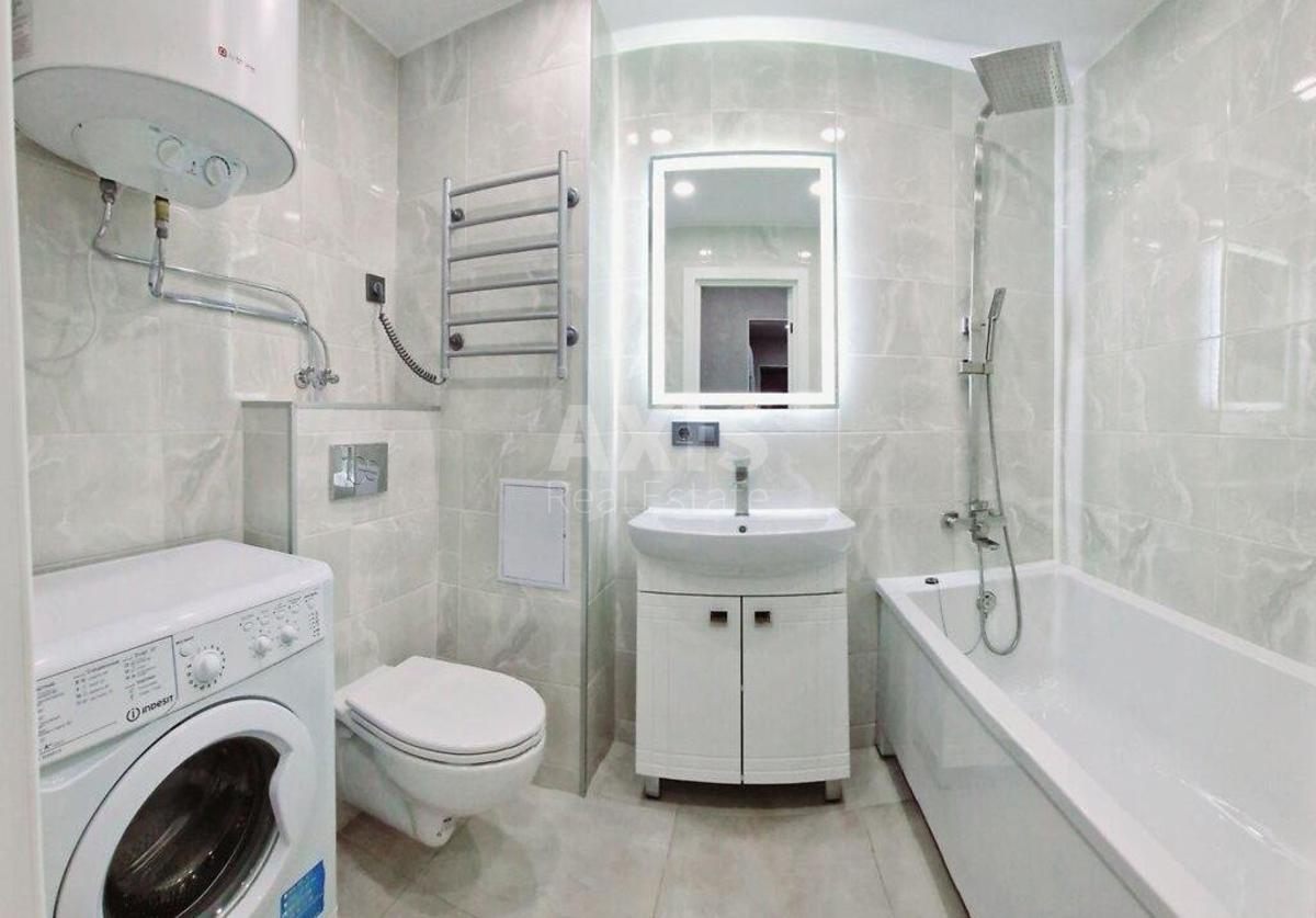 2к квартира ул. Соломенская 104