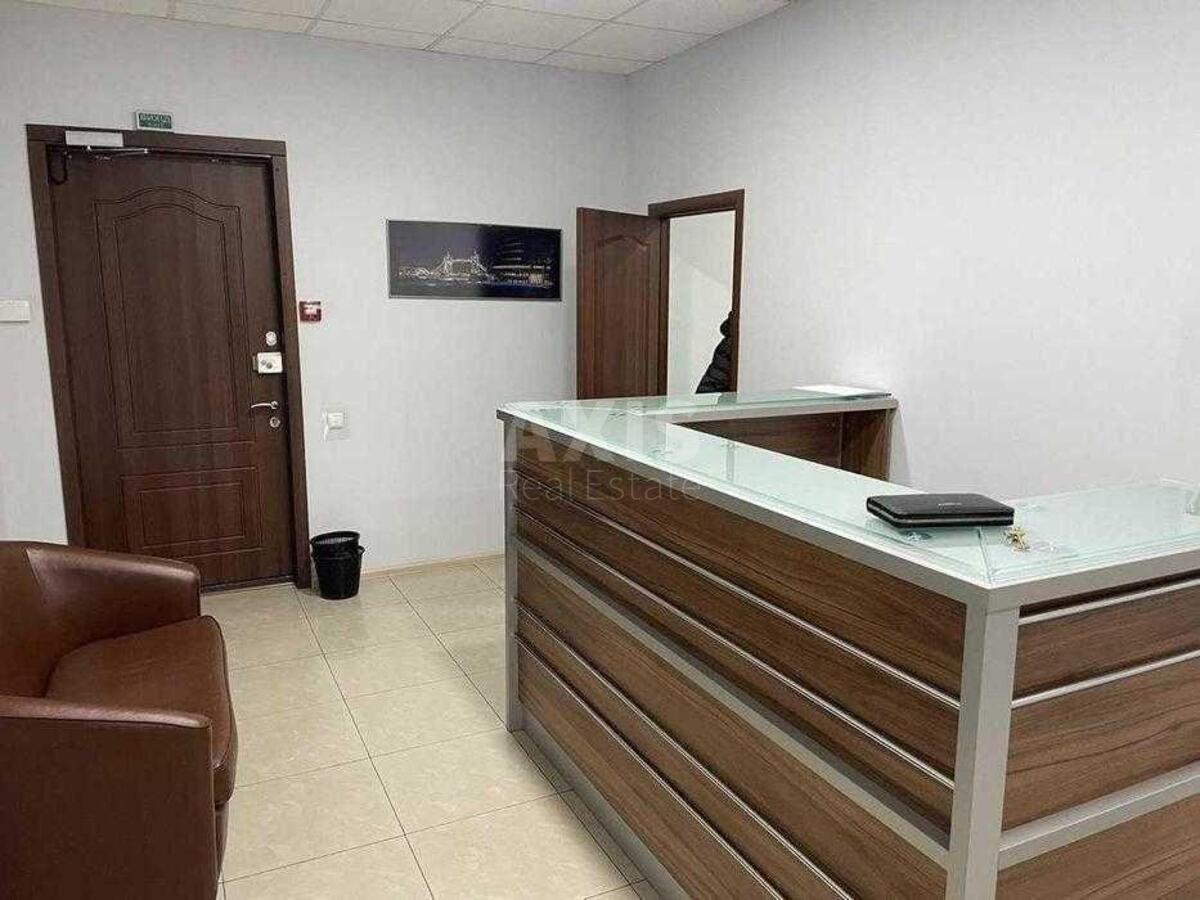 Офис ул. Евгения Коновальца 32Г, 180м2640960