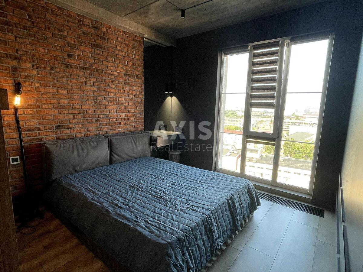 1k apartment vul. Myhajla Maksymovycha 243