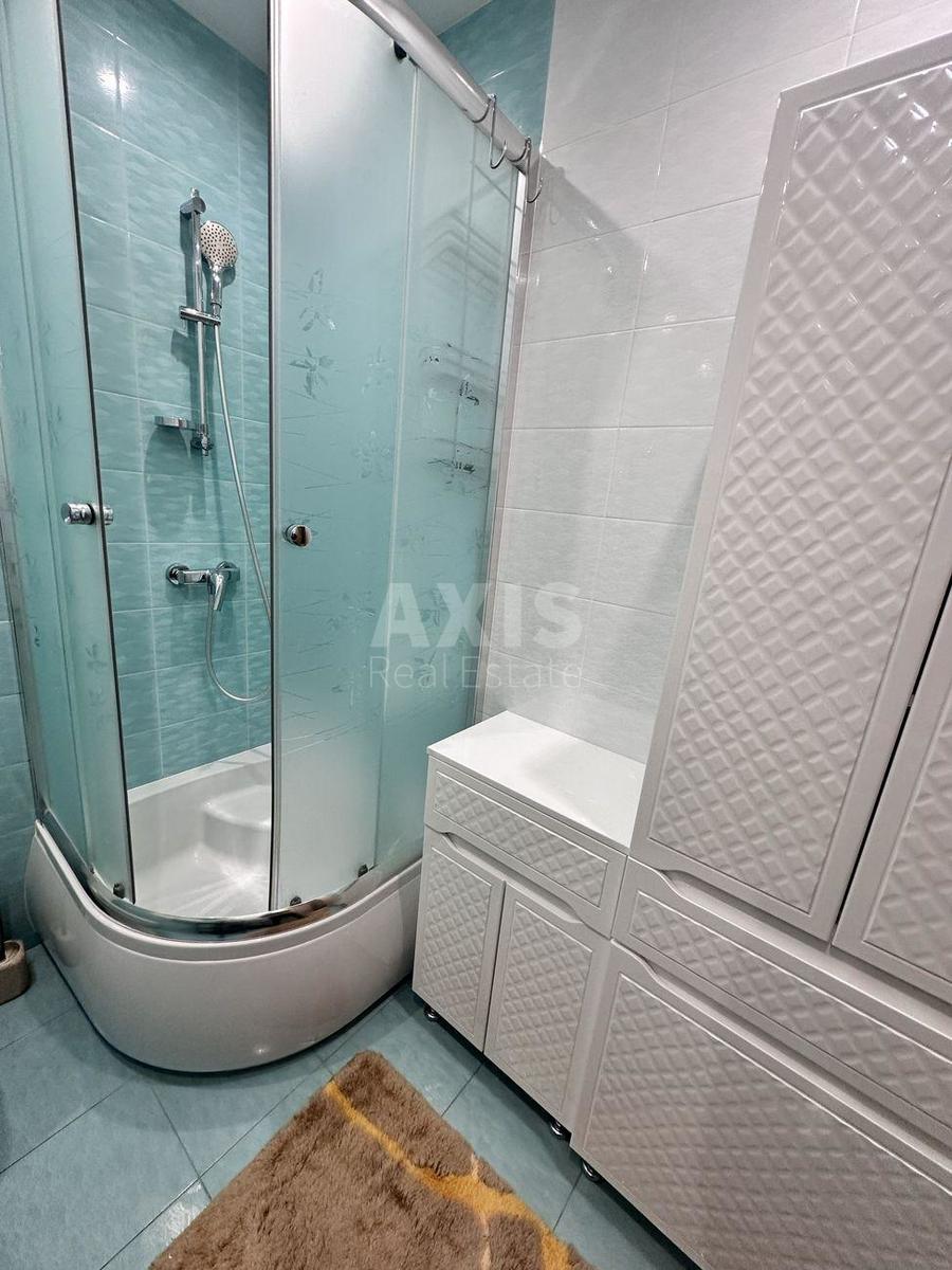 2k apartment vul. Golosii'vs'ka 13Б11
