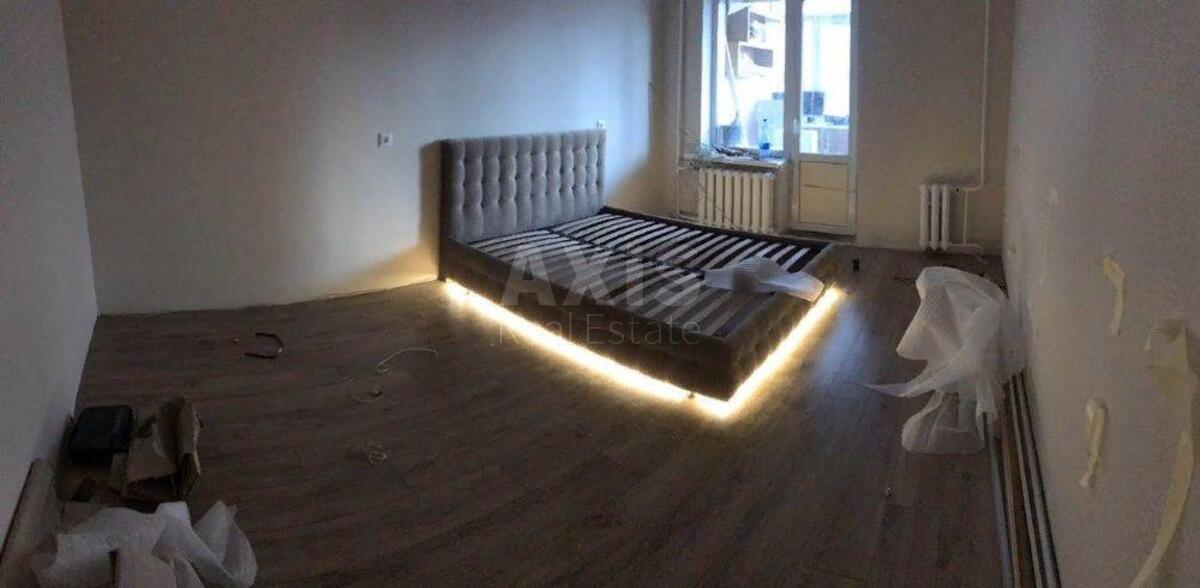 1k apartment vul. Dragomanova 1К3