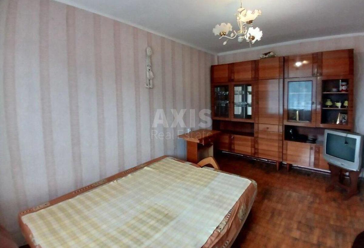 1k apartment vul. Petra Kalnyshevs'kogo 32