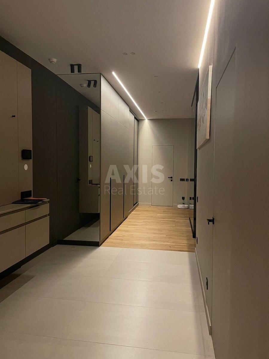 4k apartment nab. Dniprovs'ka 14571803