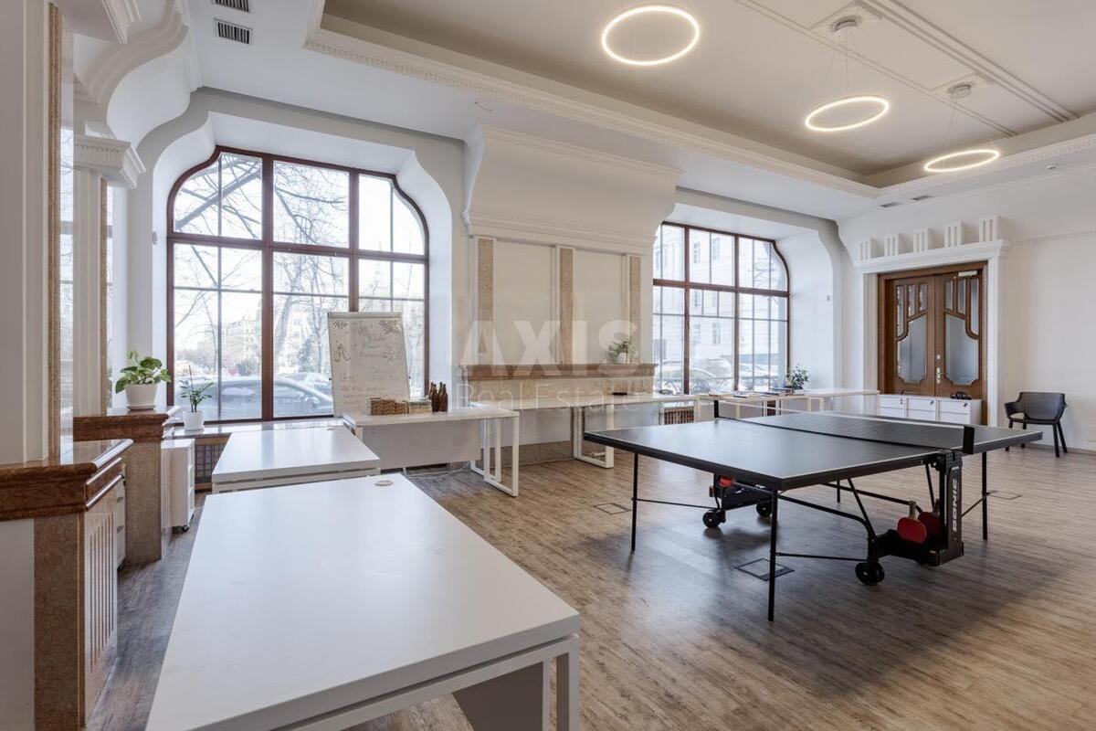 Office pl. Kontraktova 10А, 2348m2617050