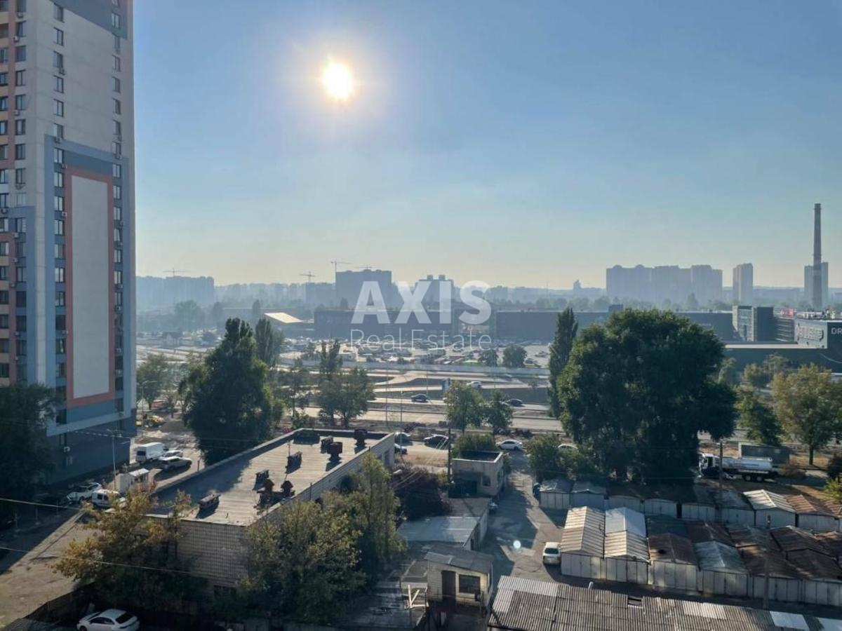1k apartment vul. Bogatyrs'ka 88