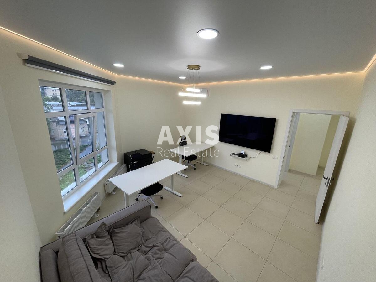 Office uzv. Klovs'kyj 7, 130m2537523