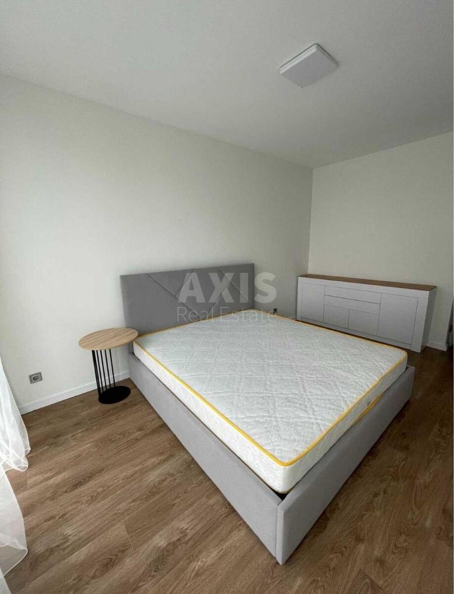 2k apartment nab. Dniprovs'ka 151