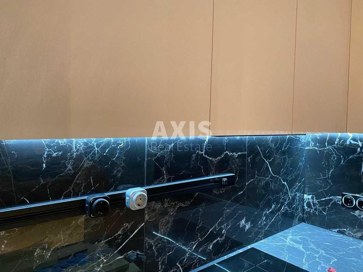 1k apartment vul. Dragomyrova Myhajla 14А0