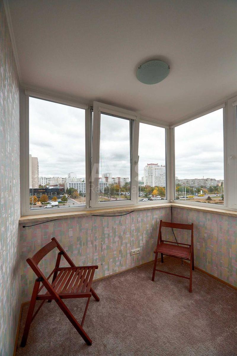 3k apartment vul. Tymoshenka Marshala 2921