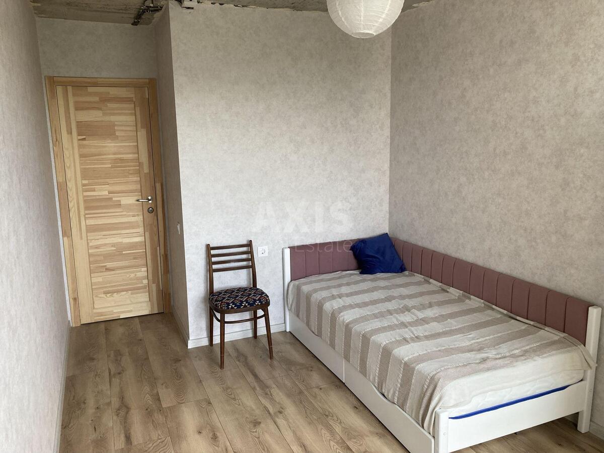 3k apartment uzv. Lysogirs'kyj 204