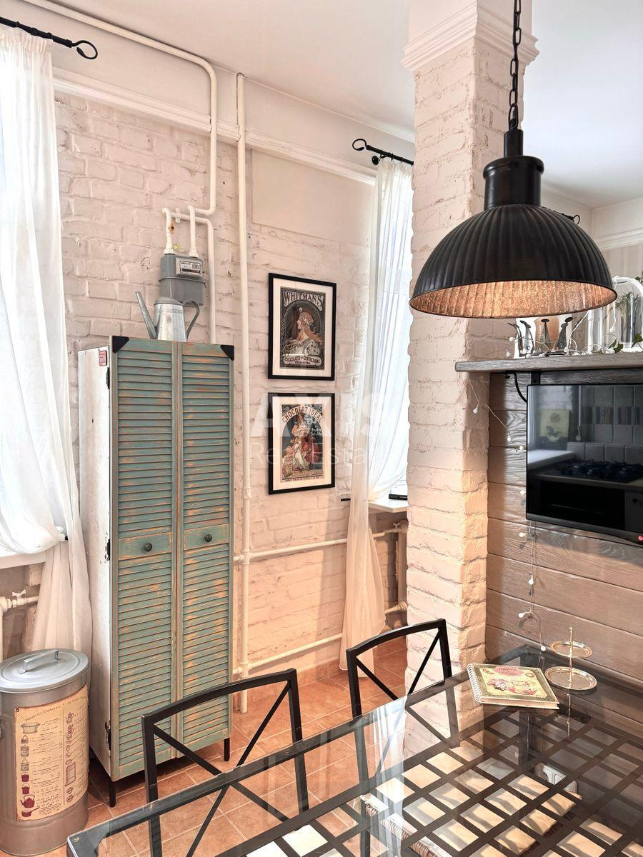 2k apartment vul. Shovkovychna 13/21