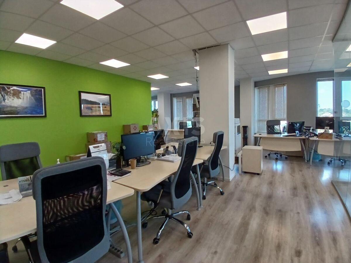 Office uzviz Voznesens'kyj 23В, 127m2584405