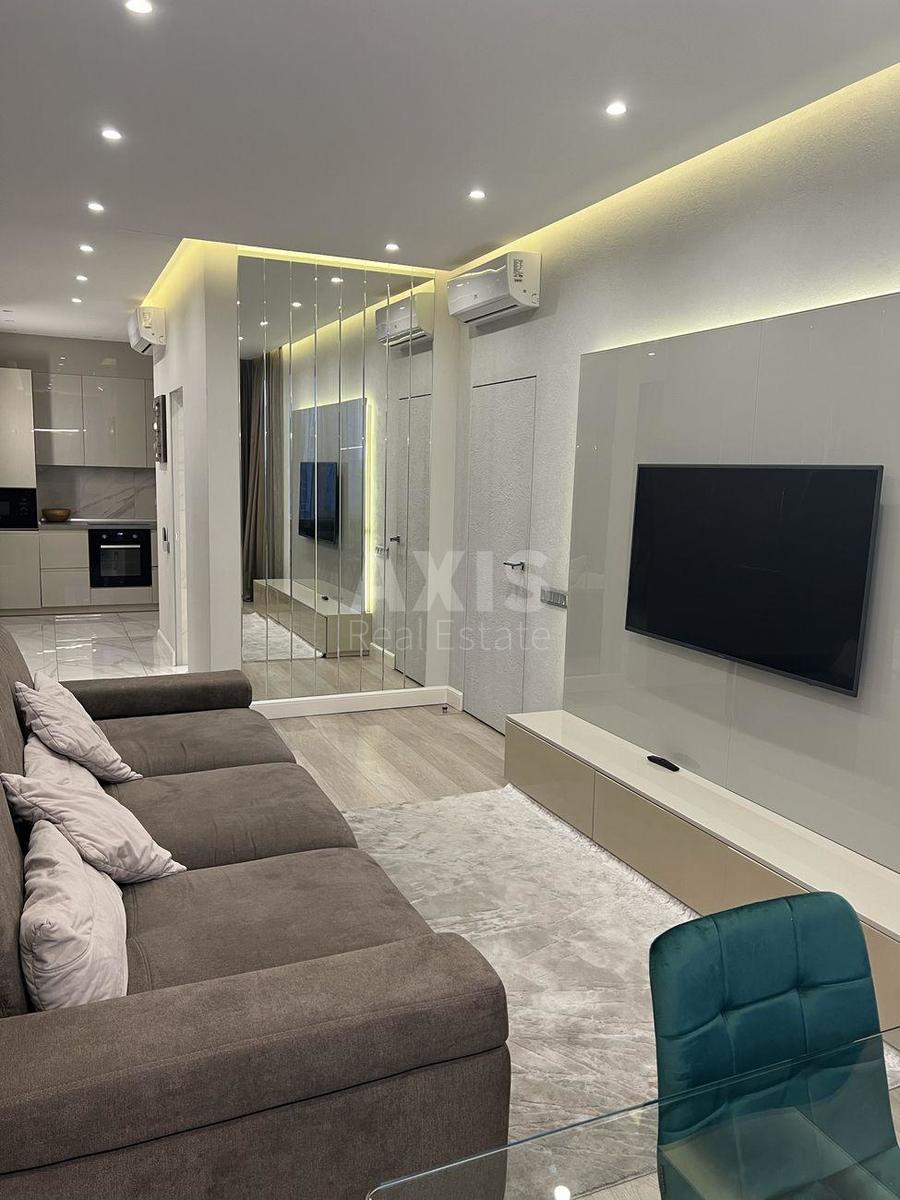 2k apartment vul. Saksagans'kogo 1211