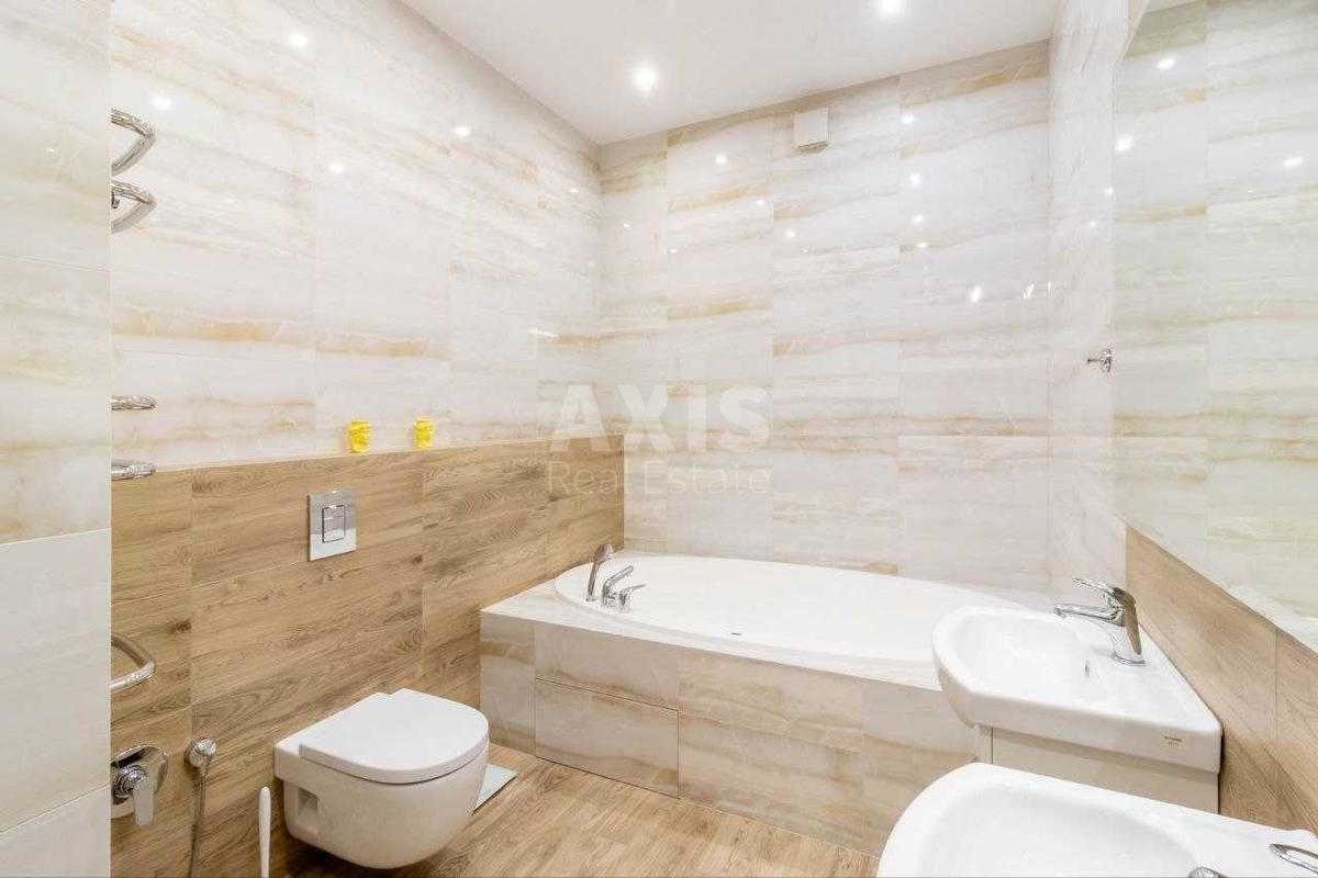 4k apartment vul. Dragomyrova Myhajla 186