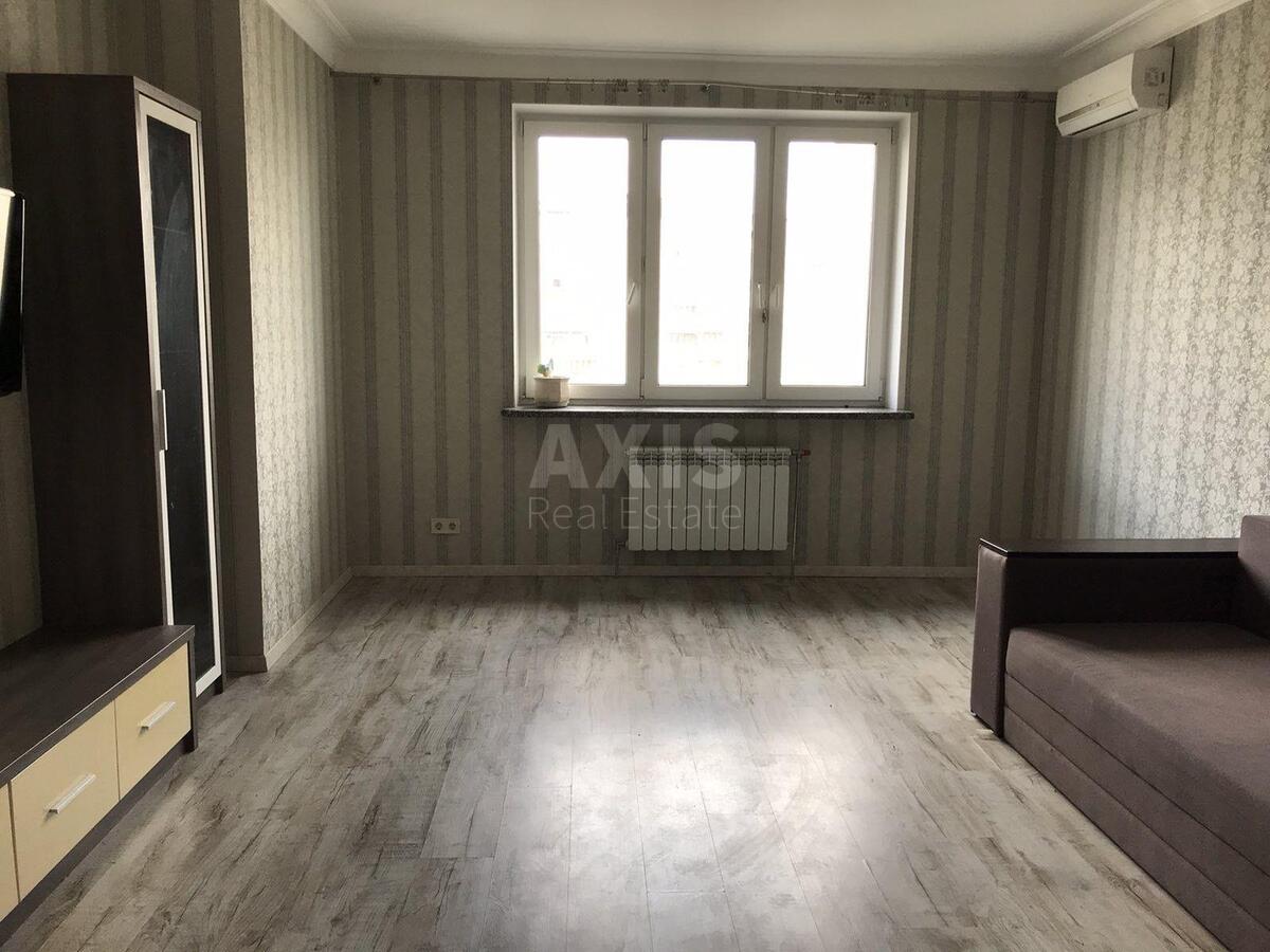 2к квартира ул. Патриарха Мстислава Скрипника 400