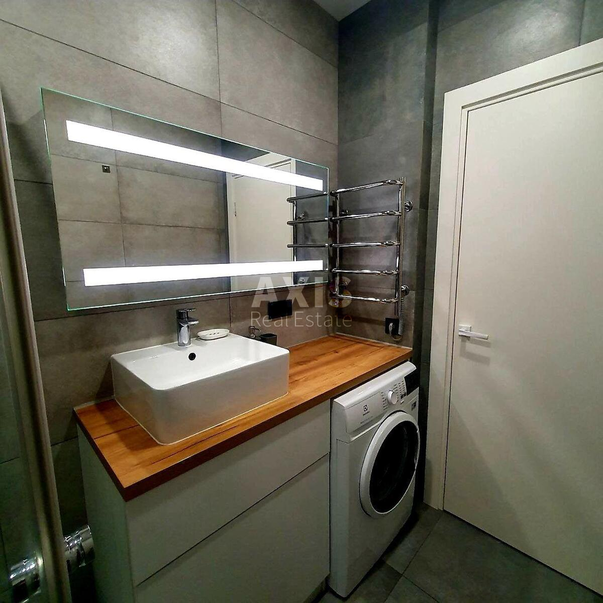 2k apartment vul. Saljutna 2Б475721