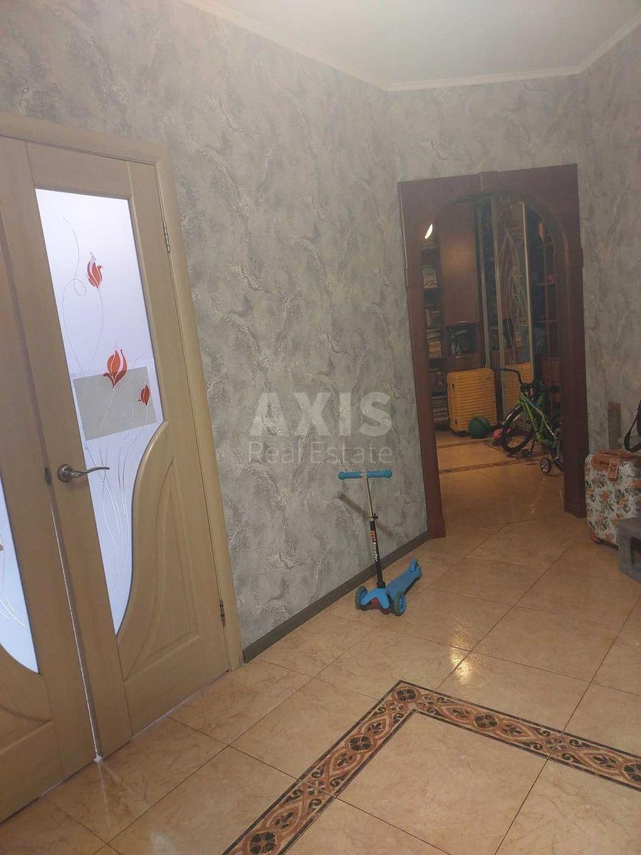 3k apartment vul. Mejtusa Kompozytora 4А4