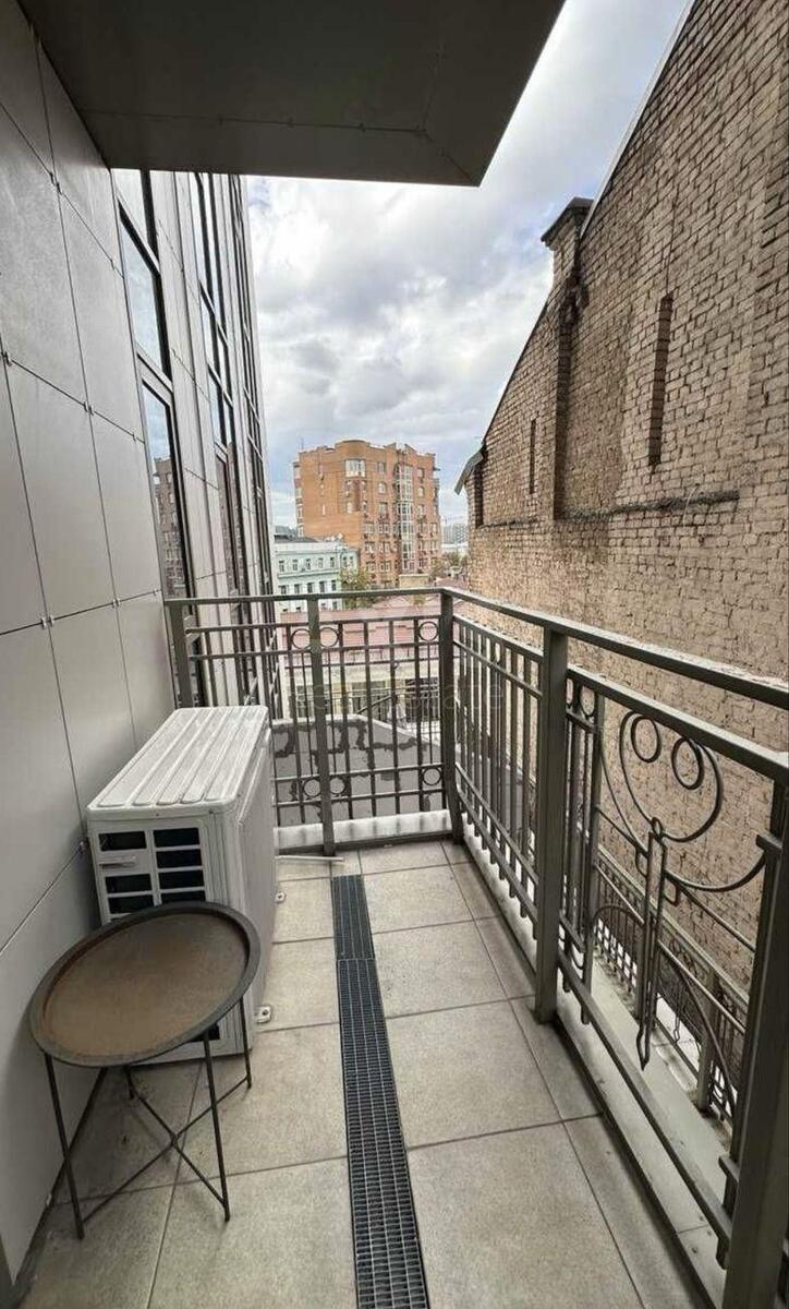 Office vul. Bul'varno-Kudrjavs'ka 21, 160m2604146