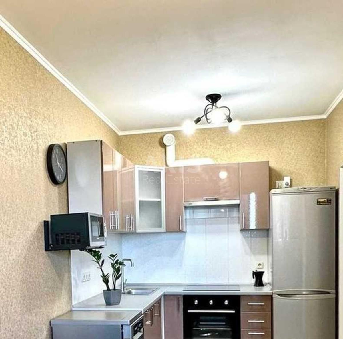 1k apartment vul. L'vivs'ka 153