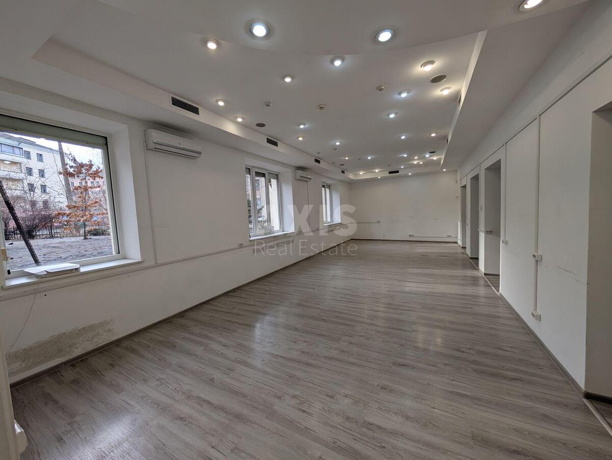 Office vul. Observatorna 10, 196m20