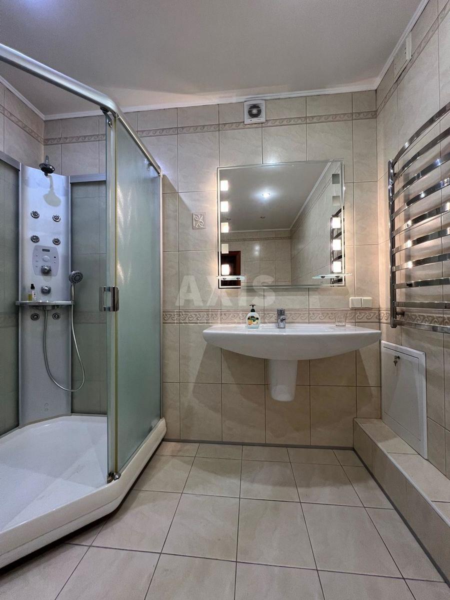 2k apartment vul. Vavylovyh 15А7