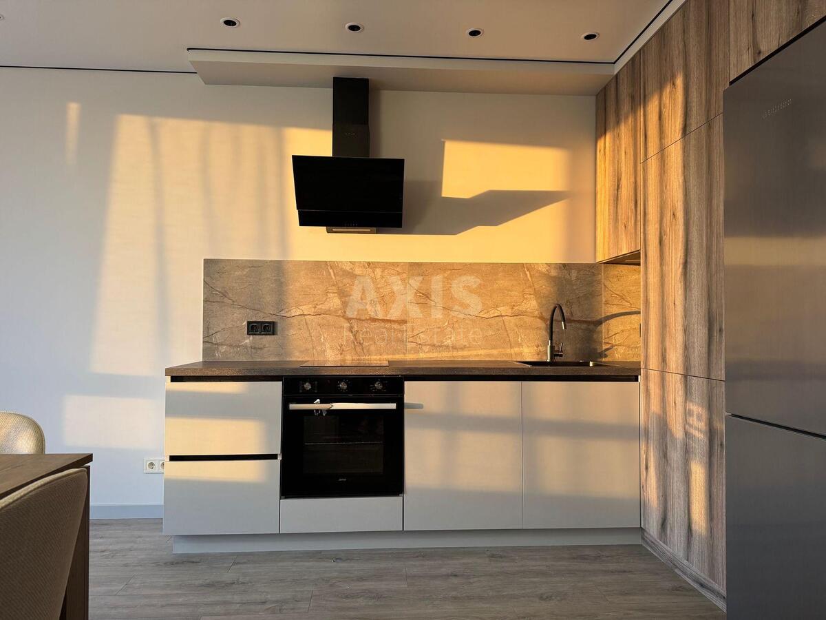 1k apartment vul. Rodyny Kristeriv 2059629