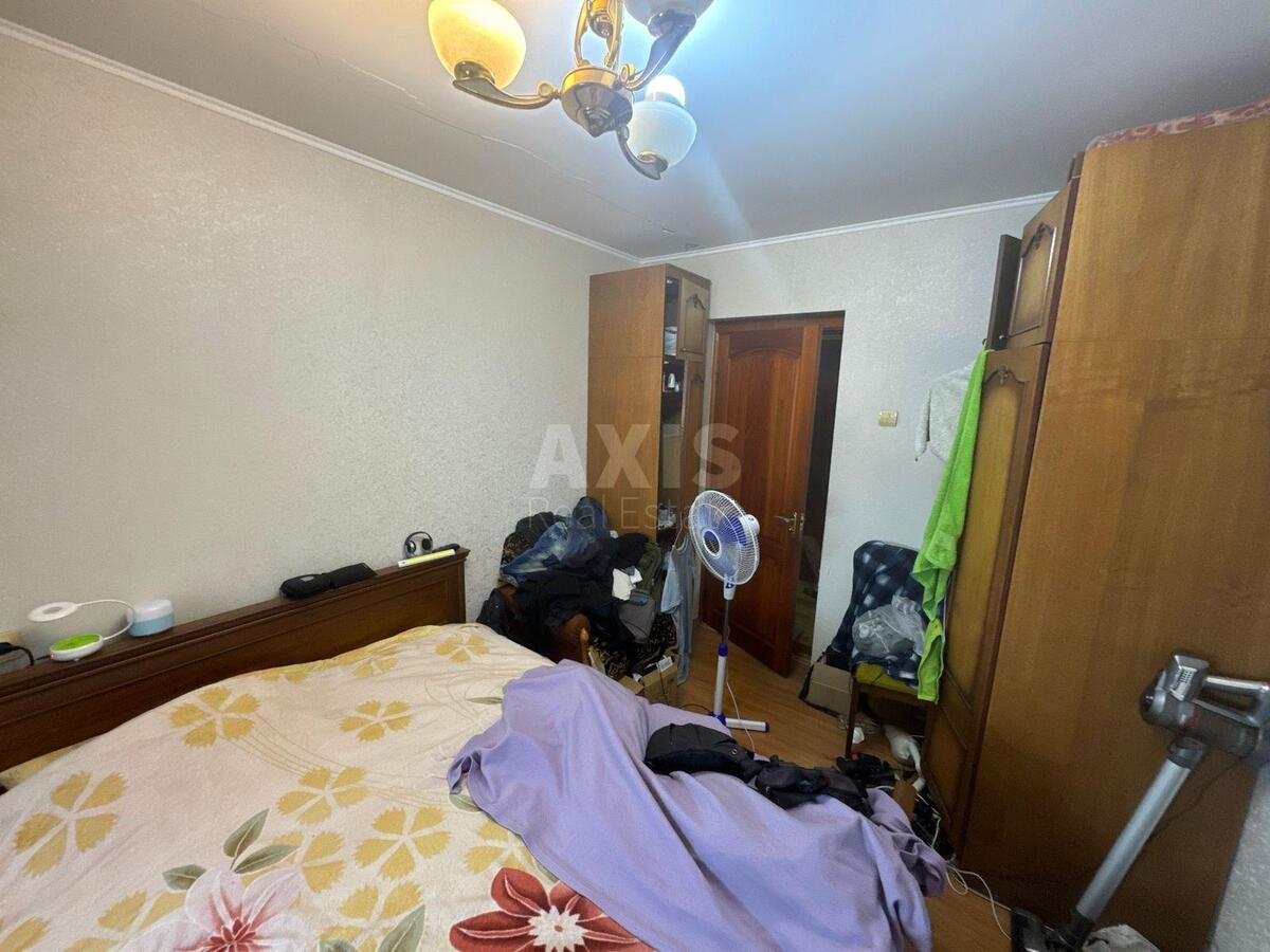 3k apartment vul. Sadovs'kogo Mykoly 127