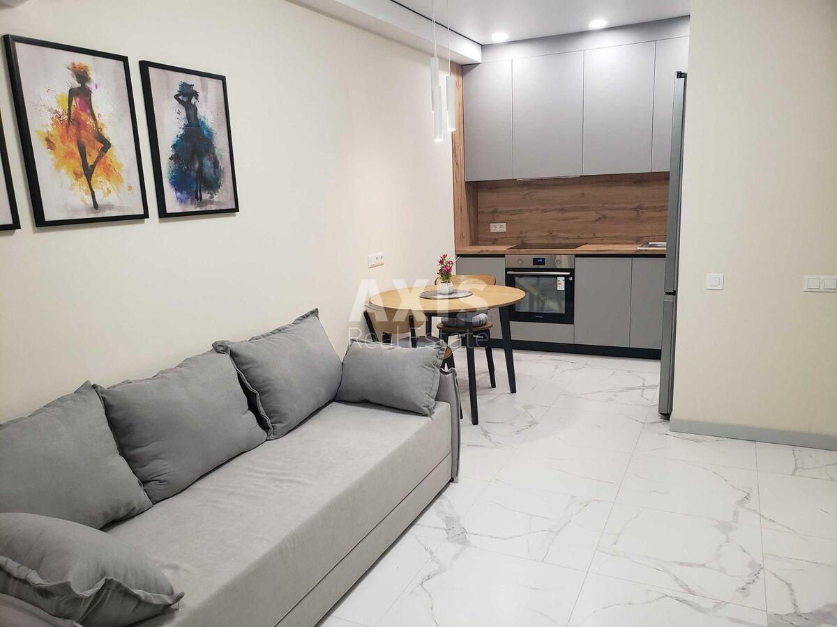 1k apartment vul. Myhajla Maksymovycha 241