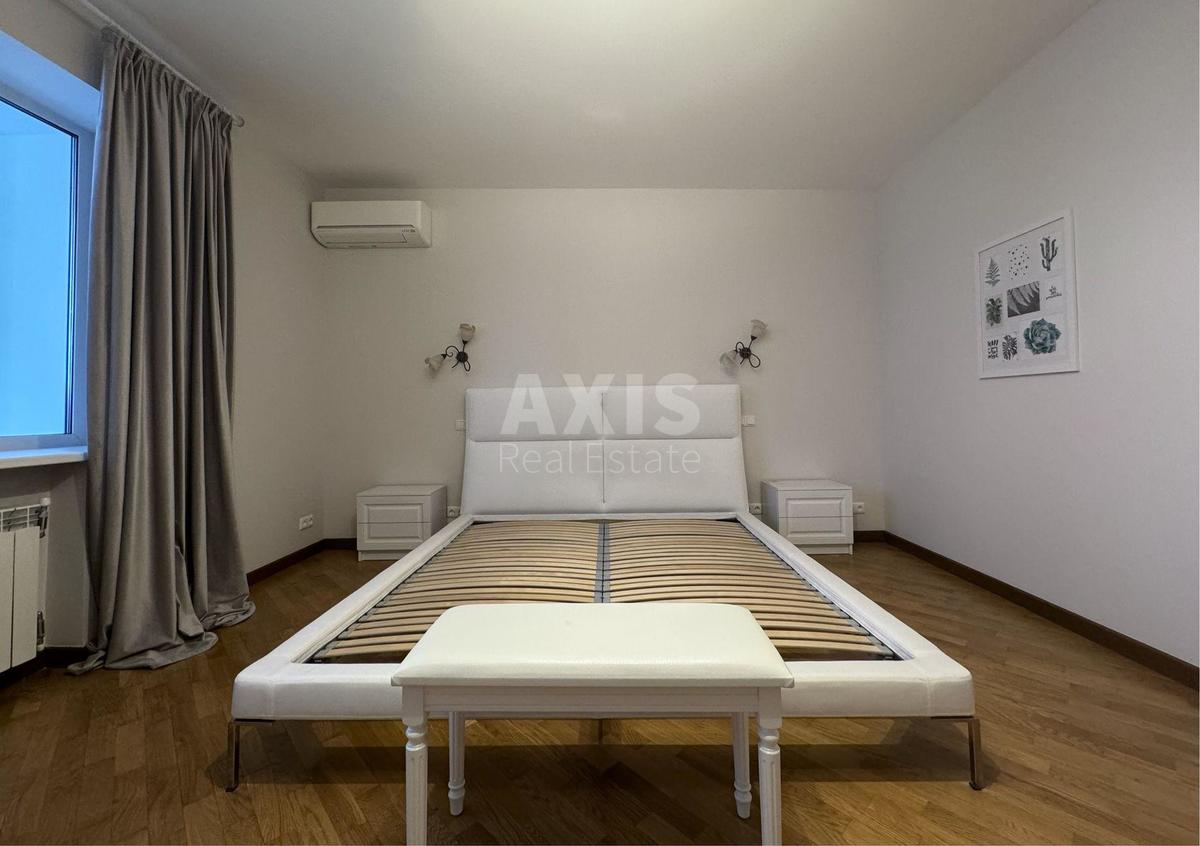 4k apartment vul. Knjazhyj Zaton 114