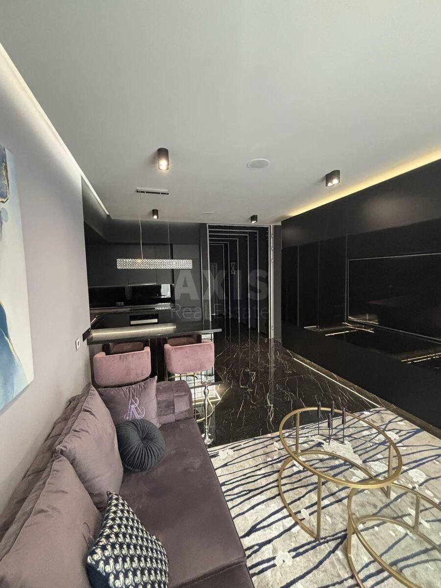 2k apartment vul. Saksagans'kogo 37К2