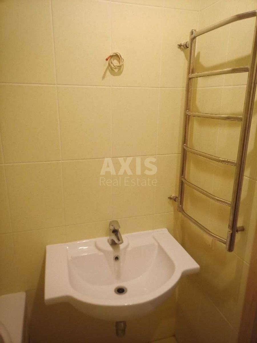 1k apartment vul. Revuc'kogo 11В10