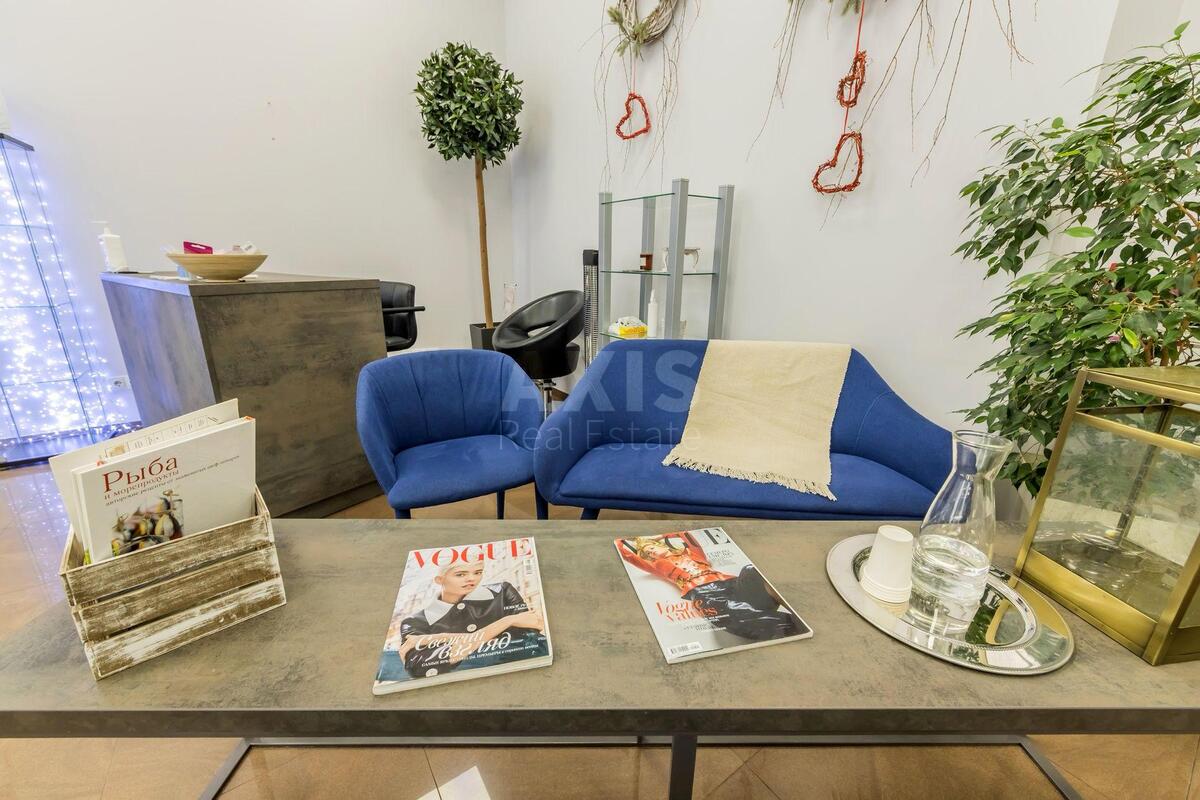 Объект торговли ул. Уинстона Черчилля 43, 176м2613860