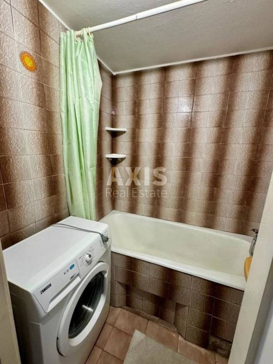 2k apartment vul. Pryozerna 10г2