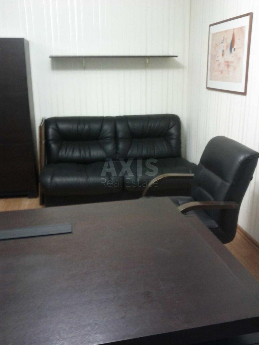 3k apartment vul. Lucenka Dmytra 5