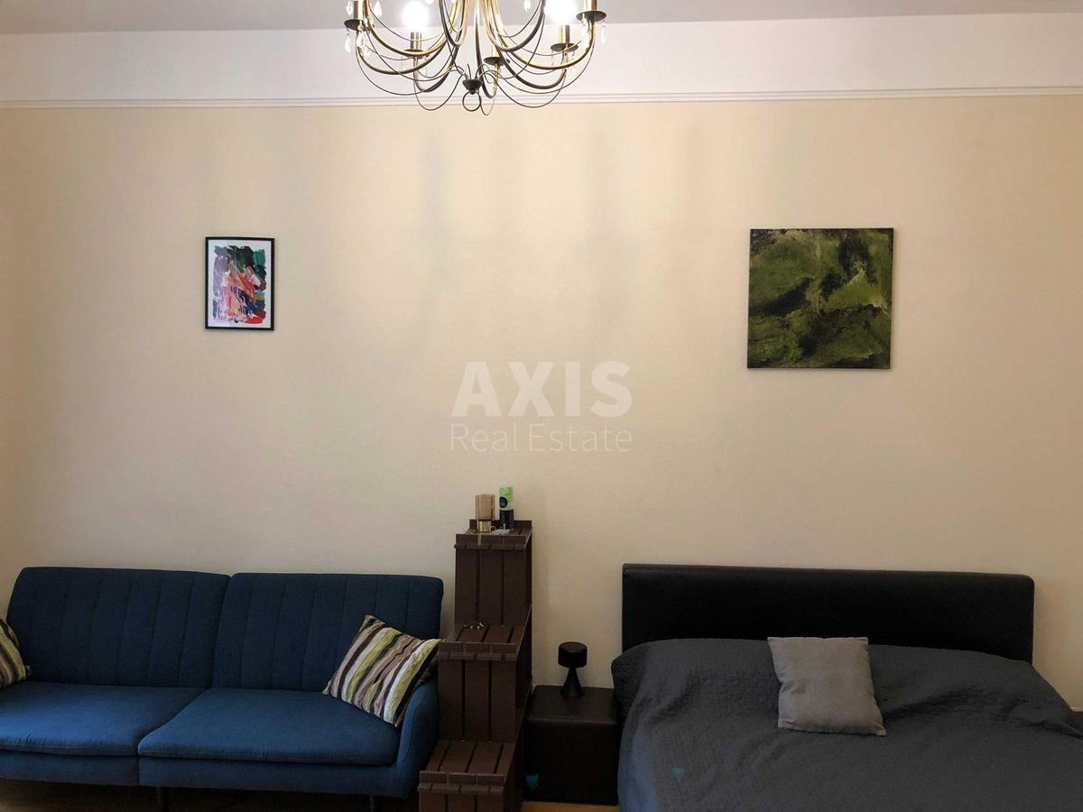 1k apartment vul. Antonovycha 392