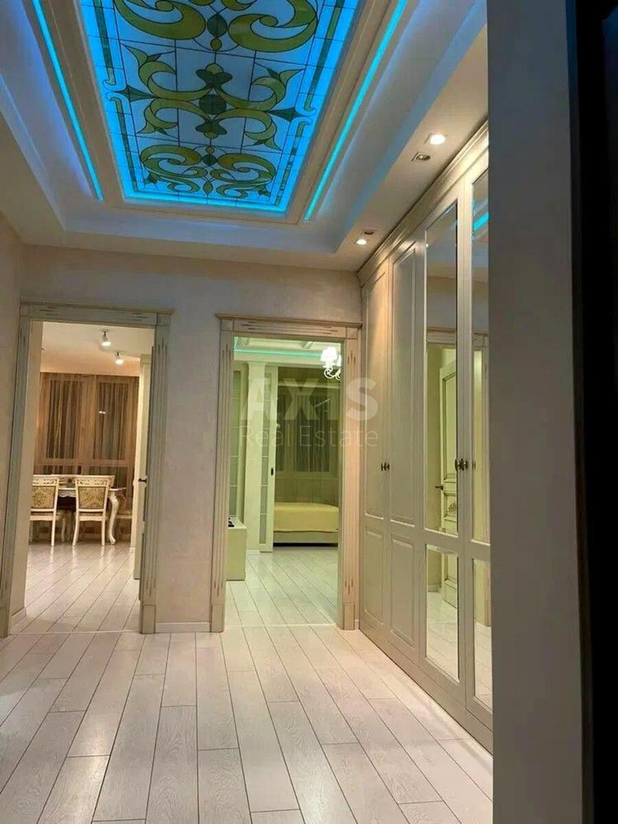 1k apartment vul. Sikors'kogo Igorja Aviakonstruktora 4610536