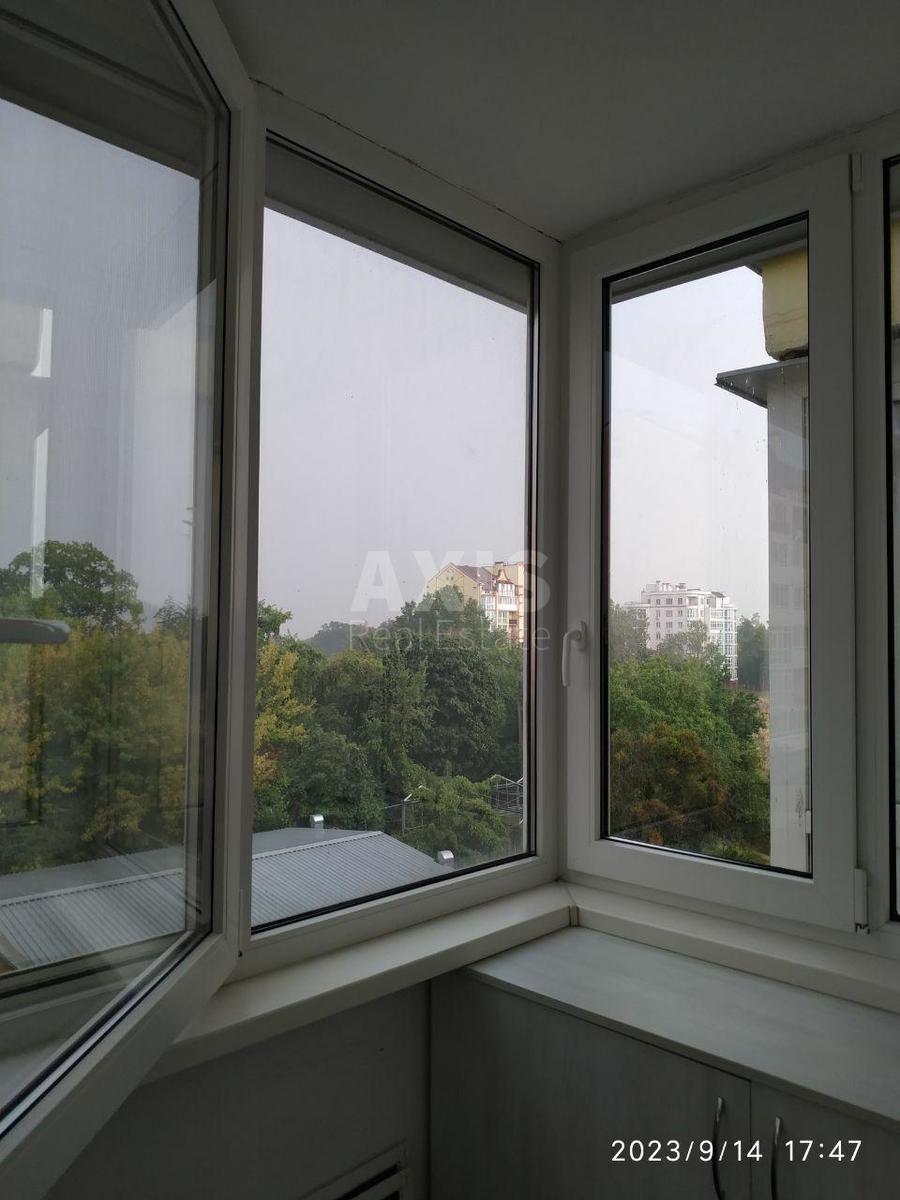 1k apartment vul. Lebedjeva Akademika 16