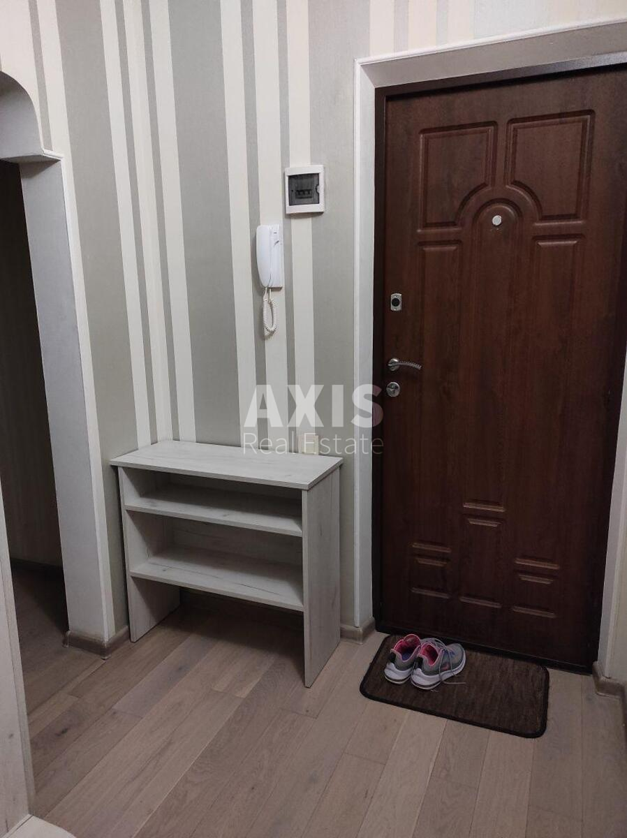 1k apartment vul. Chervona kalyna 20Г4